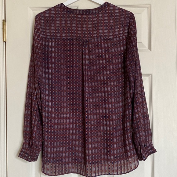 ROZ & ALI Long Sleeve Burgundy and Navy Blouse - Picture 4 of 15